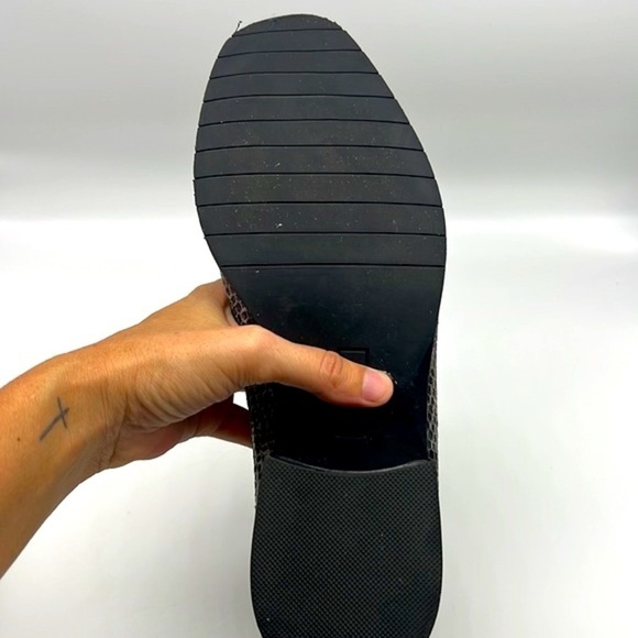 Kenneth Cole Reaction - Chelsea Salt Snakeskin Pull On Ankle Boot Size 10 - Picture 14 of 14